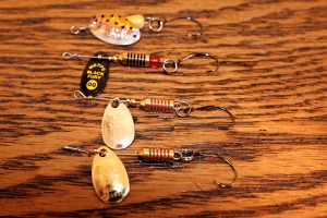 Single Hook Lures