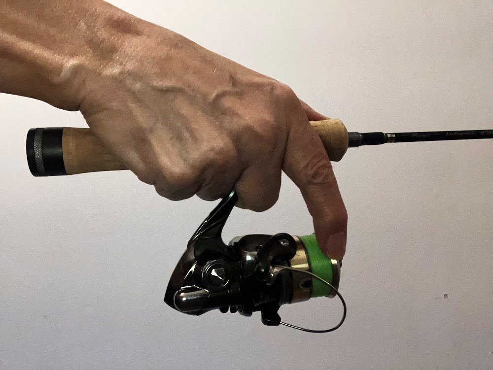 feathering-a-spinning-reel